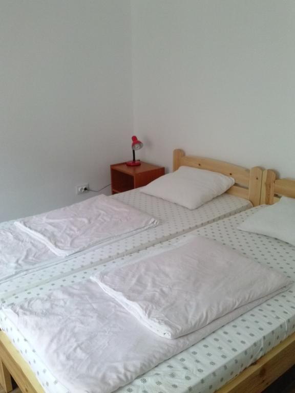 Guesthouse Daniel Орадя Екстер'єр фото